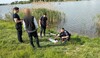 Tânăr, depistat în timp ce se droga pe malul unui lac din Bacău. Cum s-a apărat în faţa jandarmilor când a fost (...)