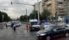 O ambulanţă s-a ciocnit cu un autoturism pe Șoseaua Fundeni din București. Traficul a fost parțial blocat