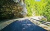 Imagini spectaculoase cu un superb drum montan din Gorj, proaspăt modernizat. Străbate o rezervație naturală (...)