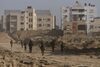 Tancurile israeliene au încercuit estul orașului Rafah, în timp ce ONU „face planuri pentru cel mai rău scenariu”. (...)