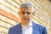 Sadiq Khan obține al treilea mandat de primar al Londrei, o premieră pentru alegerile din Marea Britanie
