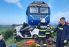 Tânărul care a murit azi într-un Audi spulberat de tren, în Braşov, împlinise ieri 32 de ani şi avea doi copii (...)