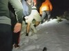 Patru tineri rătăciţi în Masivul Parâng, unii în pantaloni scurţi într-o zonă cu zăpadă, recuperaţi de salvamontişti