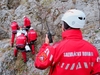 Polish tourists, stuck in the snow on the Cerbului Valley, rescue operation underway