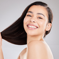 Olaplex: cum funcționează și de ce este atât de popular în rândul experților în îngrijirea părului