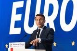 Europa poate muri. Este încercuita de marile puteri anunţă Macron la Sorbona. Cere ca UE să nu fie vasalul (...)