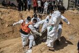 ​Scandalul gropilor comune din Gaza: Ucişi cu mâinile legate şi dezbrăcaţi. UE şi ONU cer anchetă, Israelul neagă