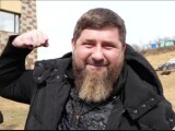 VIDEO. După ce s-a vehiculat că este pe moarte, Ramzan Kadîrov a publicat un clip în care ridică haltere în sala (...)