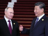 Putin anunţă că se duce într-o vizită oficială, în mai, în China. Xi Jinping a promis să consolideze relația cu Rusia