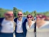 Doi tineri s-au căsătorit în avion. Au câștigat un concurs și au primit o vacanță de trei zile în Madrid
