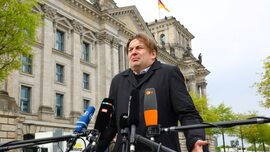 Europarlamentarul german Krah își va concedia asistentul acuzat de spionaj pentru China, dar nu renunță la candidatură