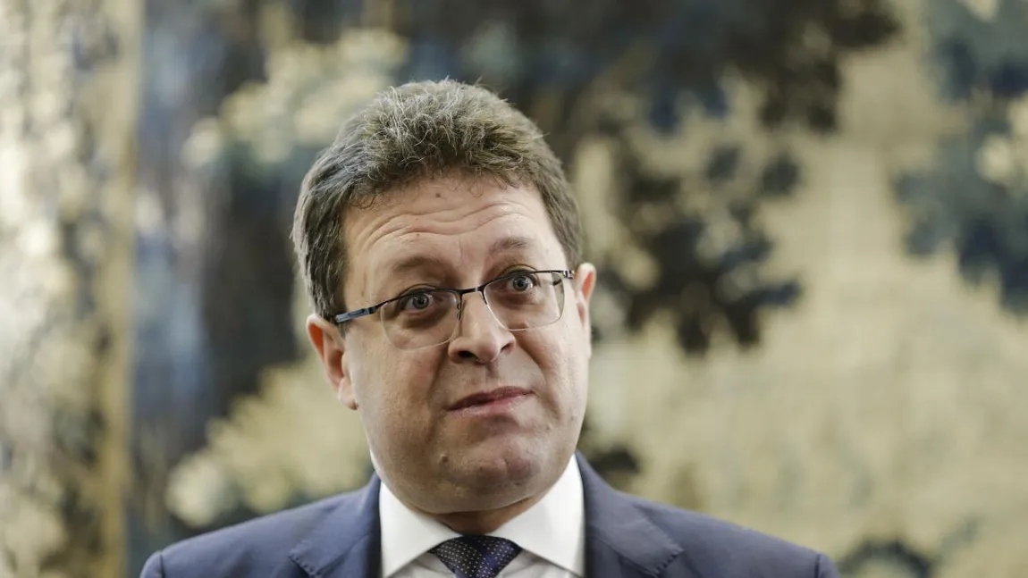 Directorul RA-APPS, indemnizație de aproape 1 milion de euro anual: Sper că s-a pus virgula greșit