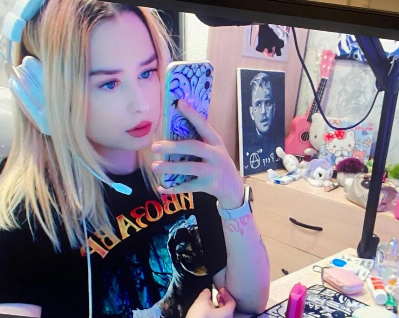 'Uiți că există mâncare': avertismentul autorităților cu privire la trendul periculos de slăbit ce bagă tinerii în (…)