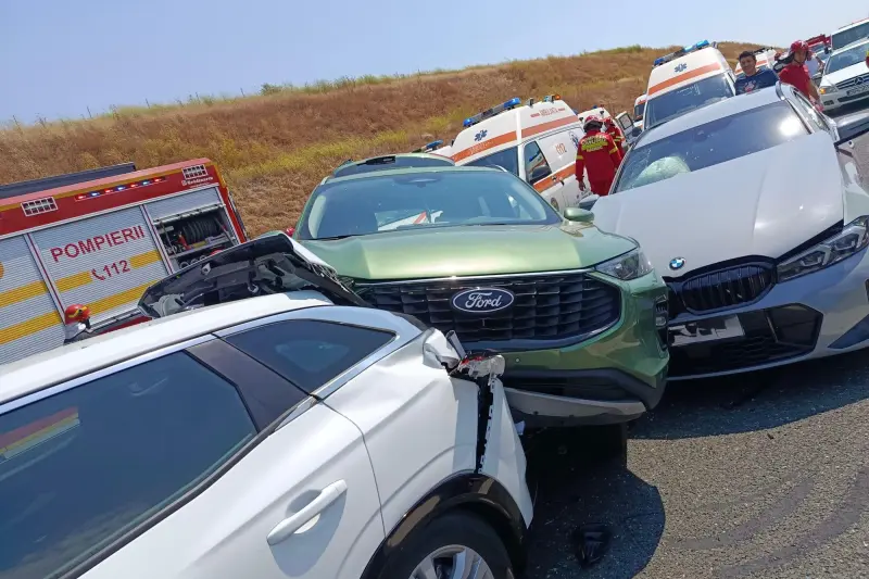 Nici o persoană nu a fost rănită grav în accidentul de pe Autostrada Soarelui
