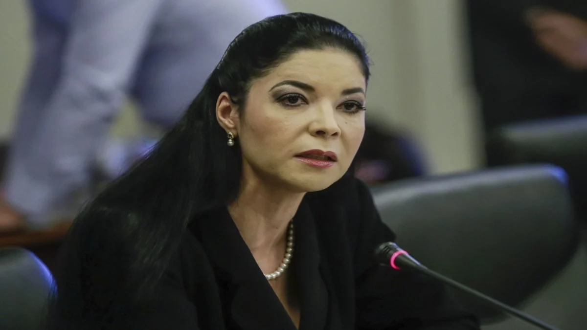 Ana Birchall s-ar fi oferit colaborator CIA. Ilie Bolojan a numit-o imediat consilier la Cotroceni. Fosta ministră a (…)