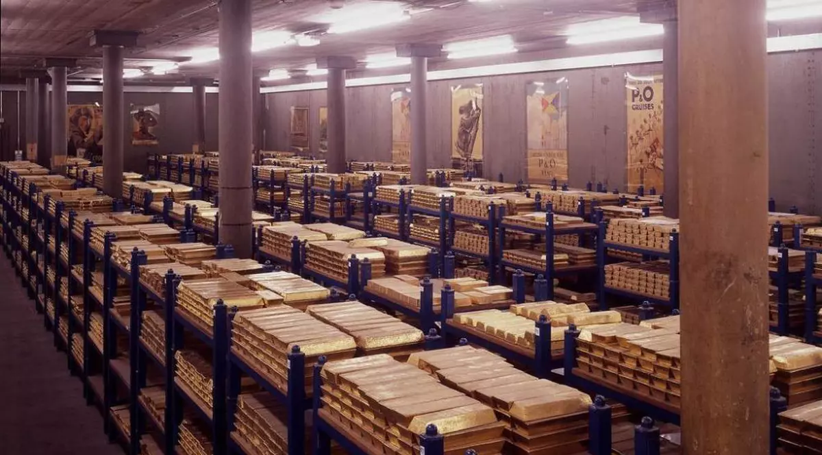 BNR ar trebui să își aducă aurul acasă, altfel riscă soarta Venezuelei