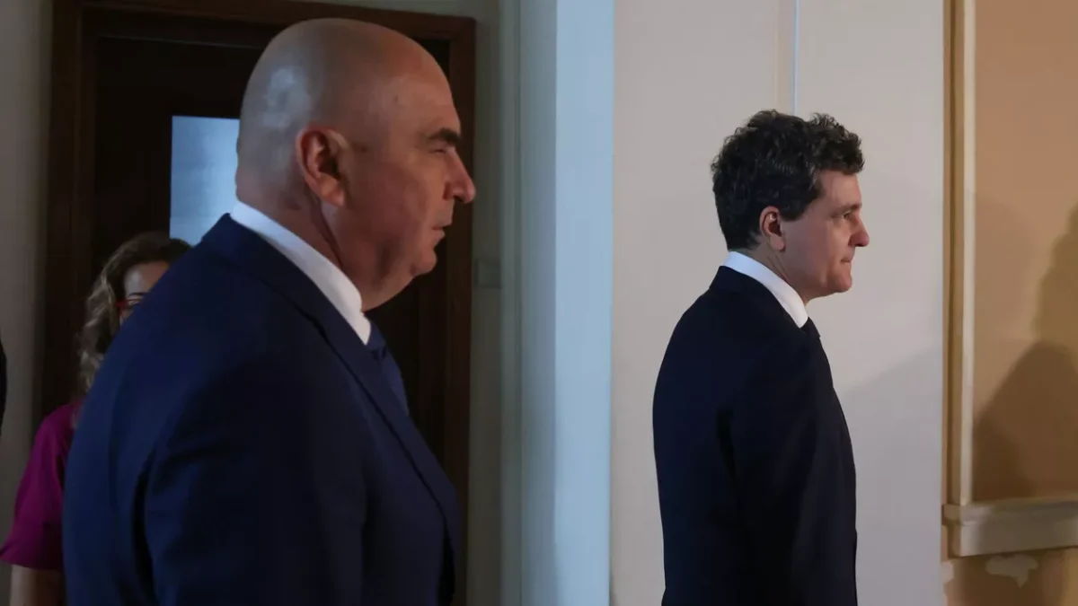 După pozele de la congres, a venit bomba! Nicușor Dan îl face praf pe Bolojan