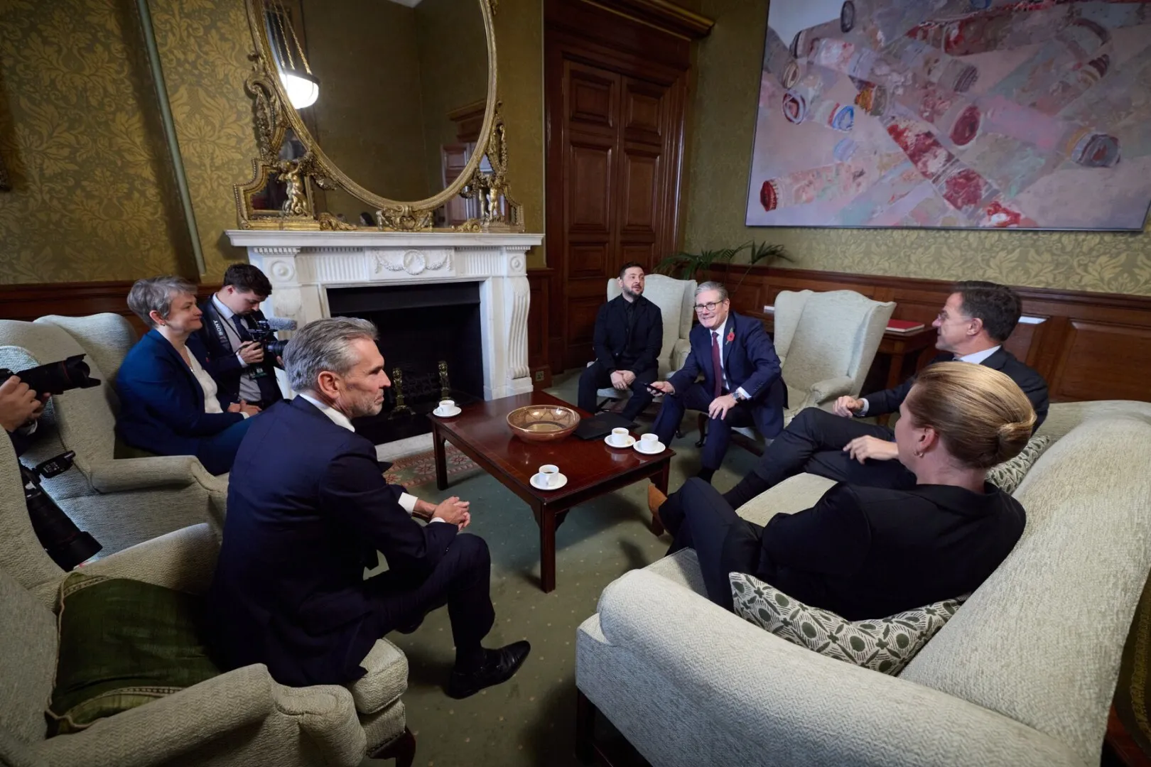 Se pregătește ceva major: Întâlnire ultra-secretă, la cel mai înalt nivel din Europa. Inclusiv telefoanele vor fi (…)