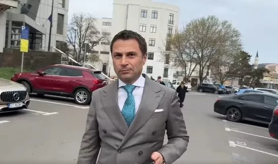 Primarul Mangaliei, acuzat de luare de mită şi abuz în serviciu, reţinut pentru 24 de ore
