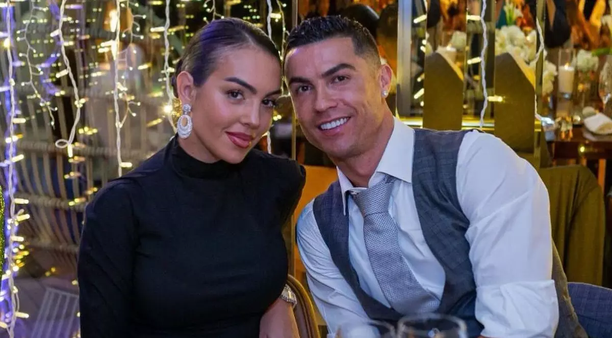 Cristiano Ronaldo și Georgina Rodriguez s-au logodit: „Da, vreau. În această viață și în toate viețile mele”