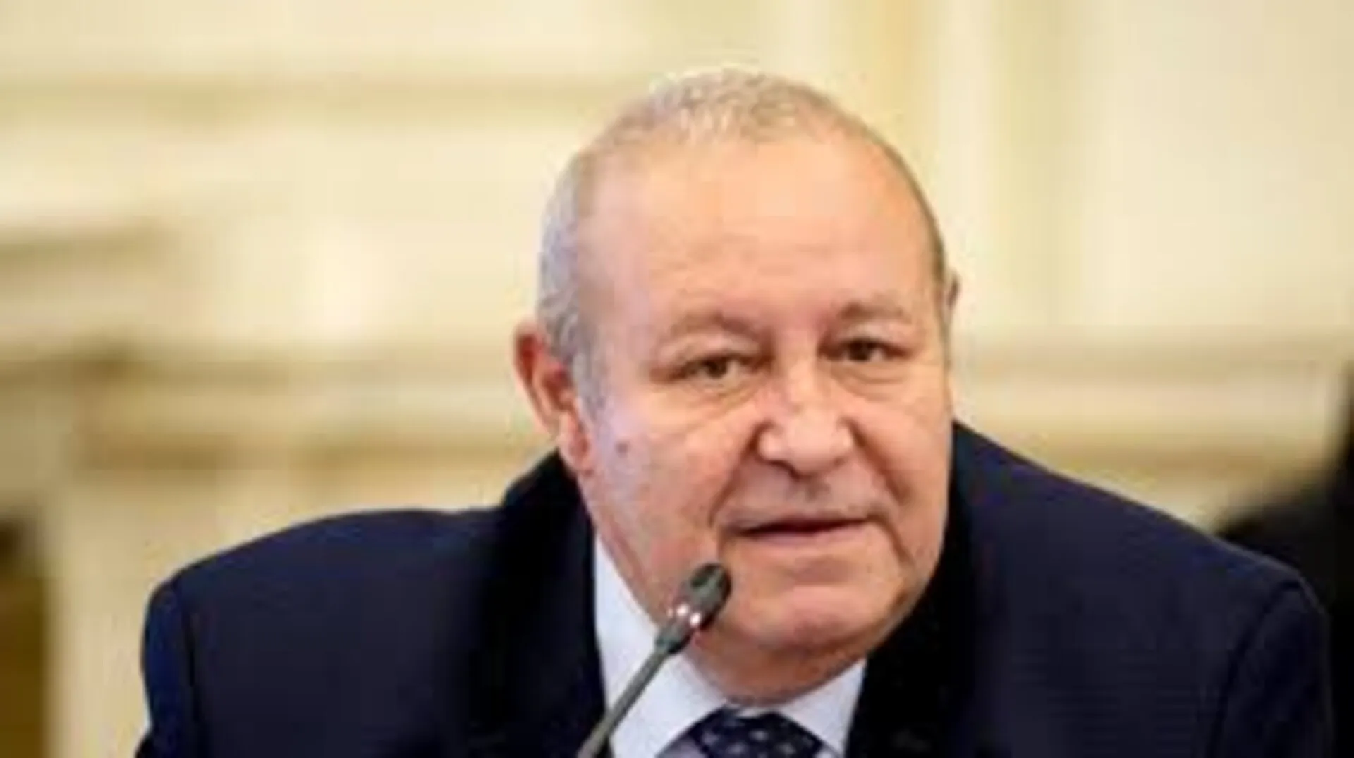 Coaliția rezistă - Daniel Fenechiu (PNL) sare în apărarea PSD după decizia CCR și acuză: 'Trei judecători au o (…)
