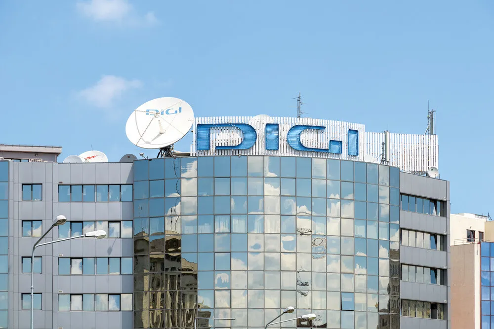 Lovitură pe piața telecom - Digi, miza unei mega-tranzacții europene uriașe: Se discută preluarea companiei (…)