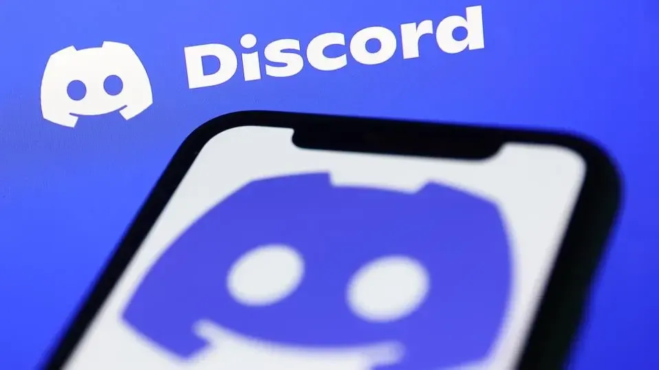 Actele de identitate a zeci de mii de utilizatori ai aplicației Discord au fost expuse: Atacul cibernetic a vizat și (…)