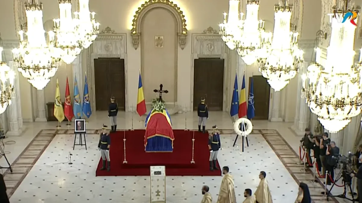 Momentul viral care a șocat România! Sicriul lui Ion Iliescu confundat cu Nicușor Dan