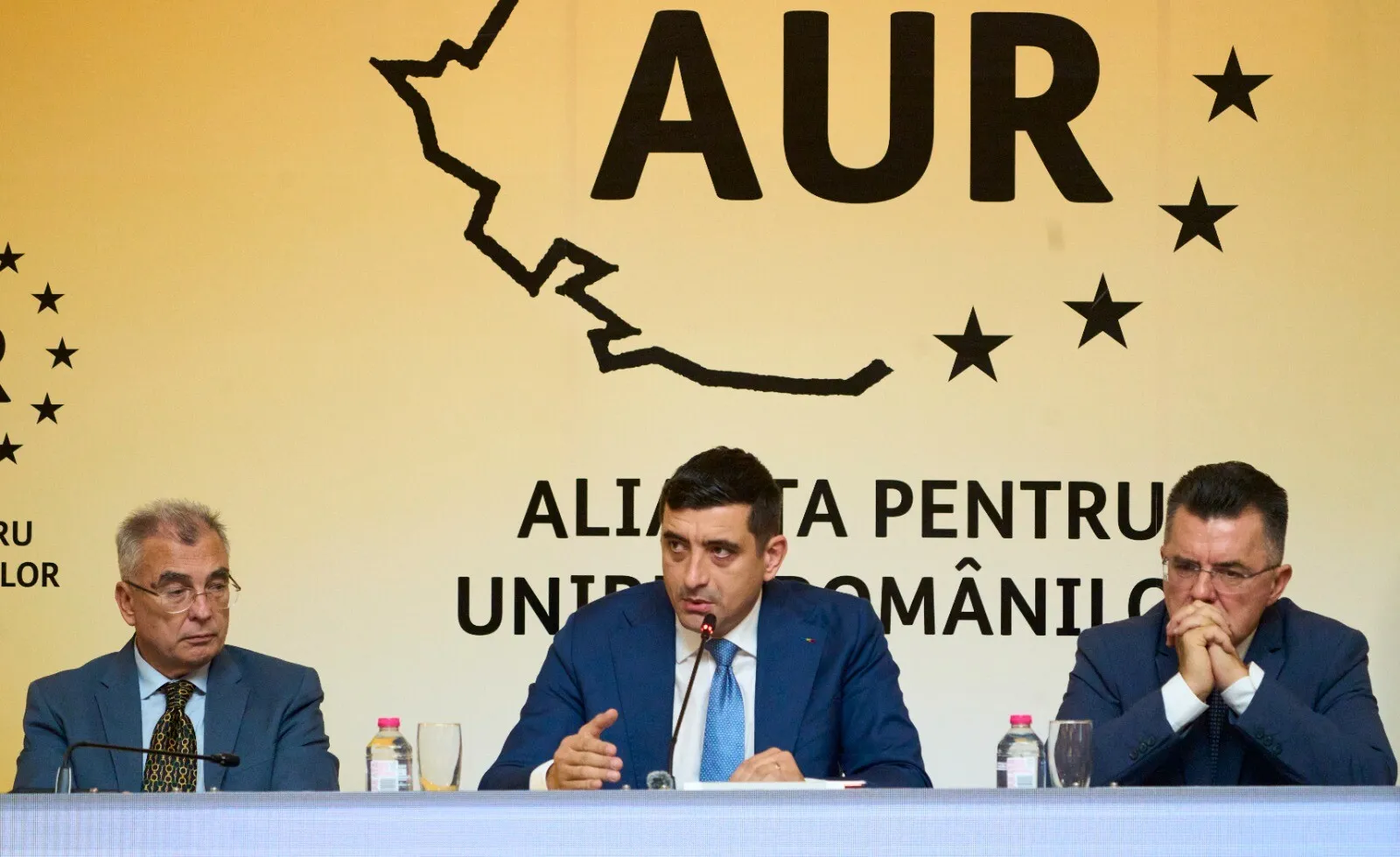 George Simion cere SPP să îl apere și acuză că familia sa și AUR sunt terorizate: Poliția nu își face datoria