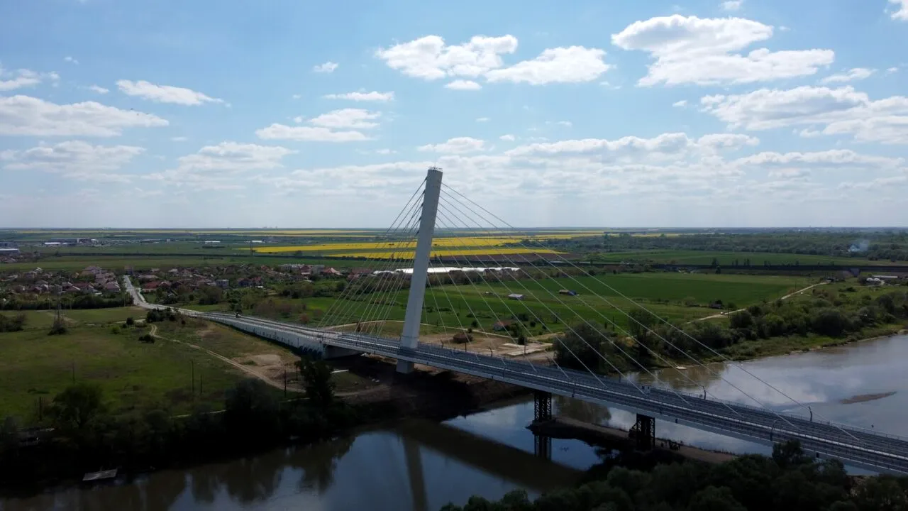 Ultimele noutăți legate de podul de la Arad, unde ISC a descoperit probleme grave