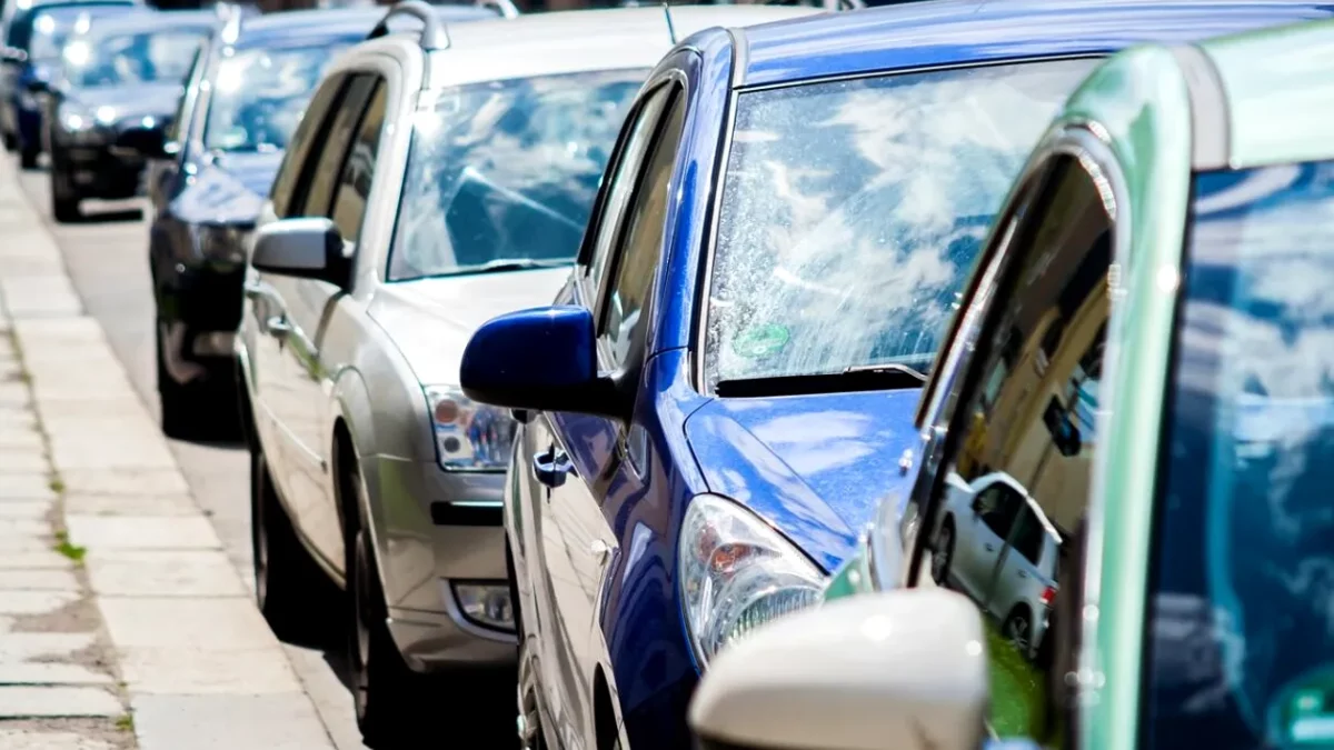 Adio mașini vechi și diesel în București! Capitala intră în era restricțiilor anti-poluare