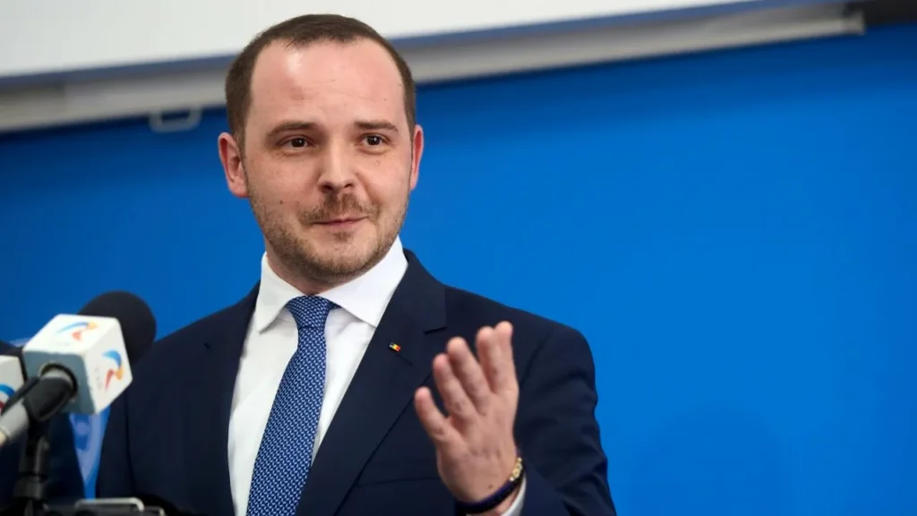Ministrul Sănătății cere „măsuri de urgenţă“ după o conferinţă unde au fost promovate ”minciuni periculoase” (…)
