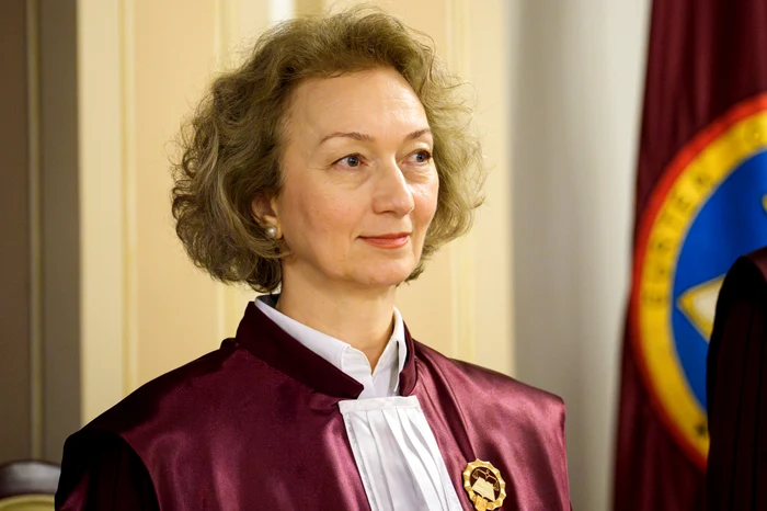 Cine este Elena-Simina Tănăsescu, noul președinte al CCR