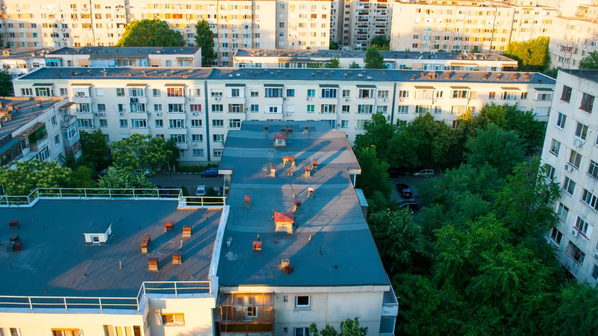 Lucrări interzise la bloc! Proprietarii au nevoie de aprobare!