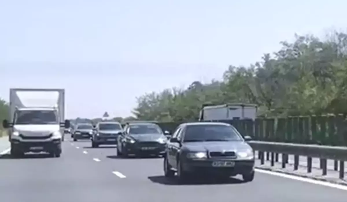 Greşeala pentru care 400 de șoferi au fost AMENDAȚI, doar anul trecut. Mulți o fac fără să-și dea seama, dar legea e (…)