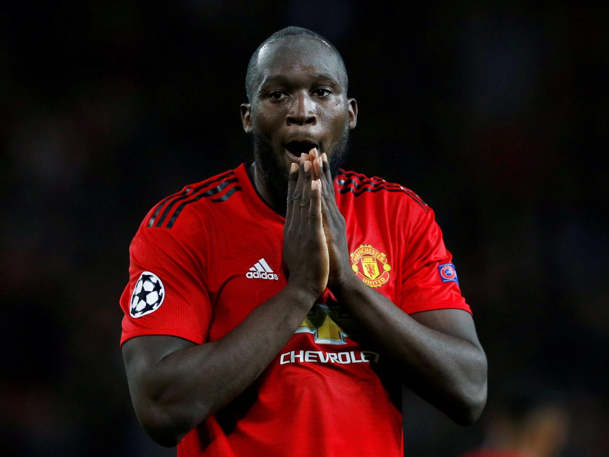 Romelu Lukaku acuză că el şi fratele său nu îşi pot înmormânta tatăl în Belgia: “Am încercat totul pentru a-i aduce (…)