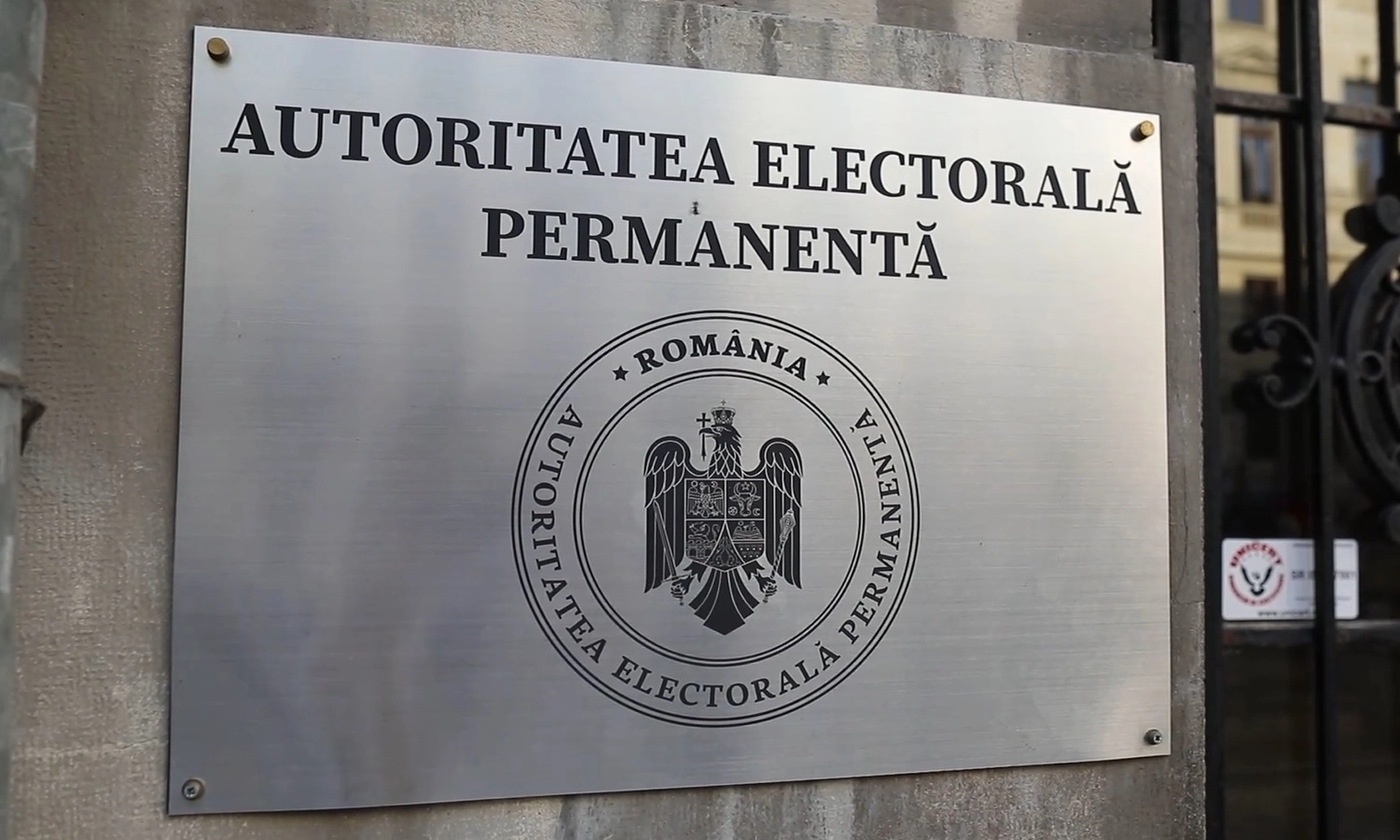 Expert Forum: Apel către Parlament să aleagă responsabil viitorul preşedinte al Autorităţii Electorale Permanente