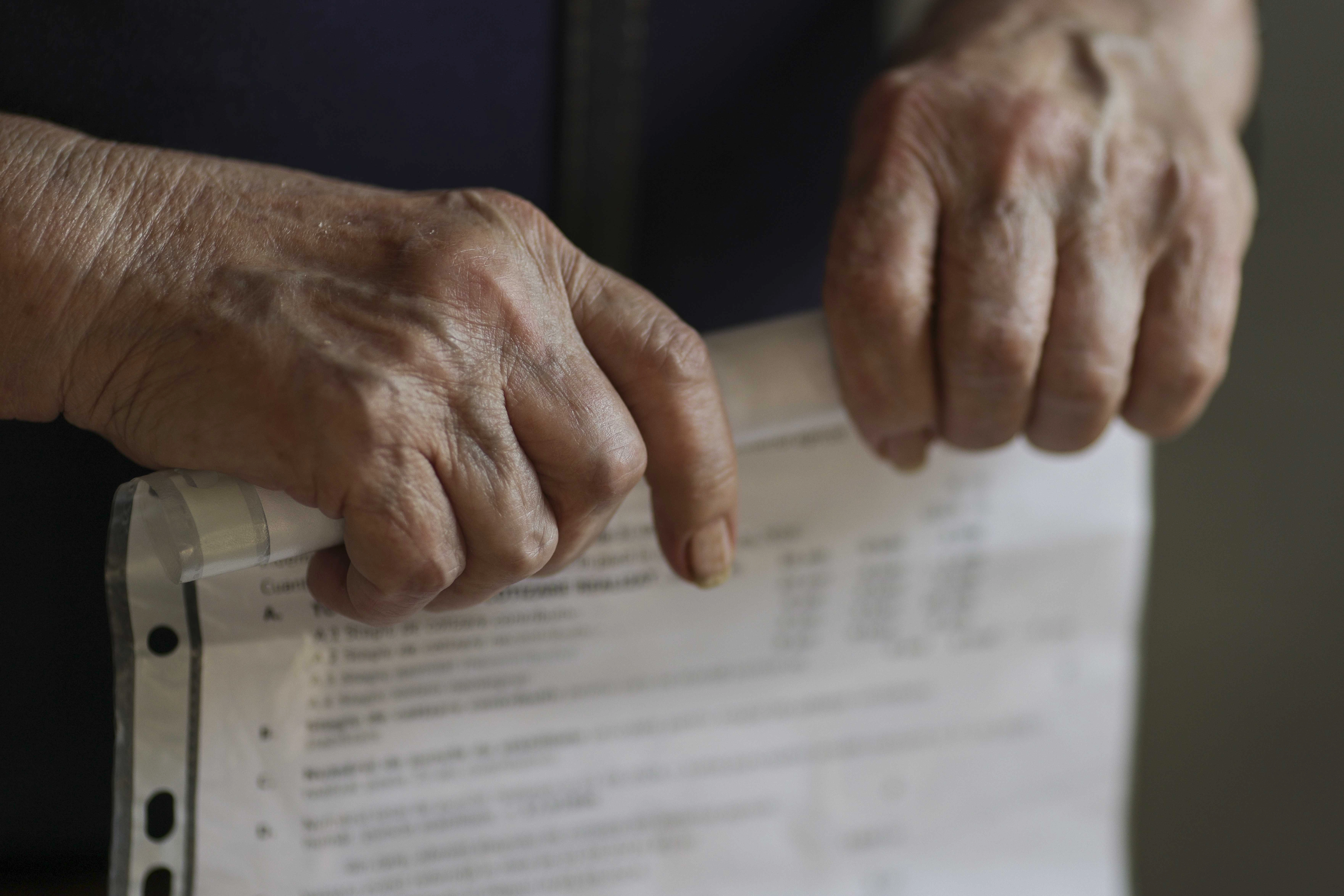 'Certificatul de viață' - Actul pe care mii de pensionari trebuie să-l trimită până pe 30 septembrie / DOCUMENT