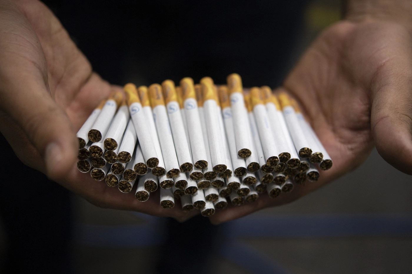 Campanie de prevenire a fumatului pentru adolescenţi, derulată la nivel naţional