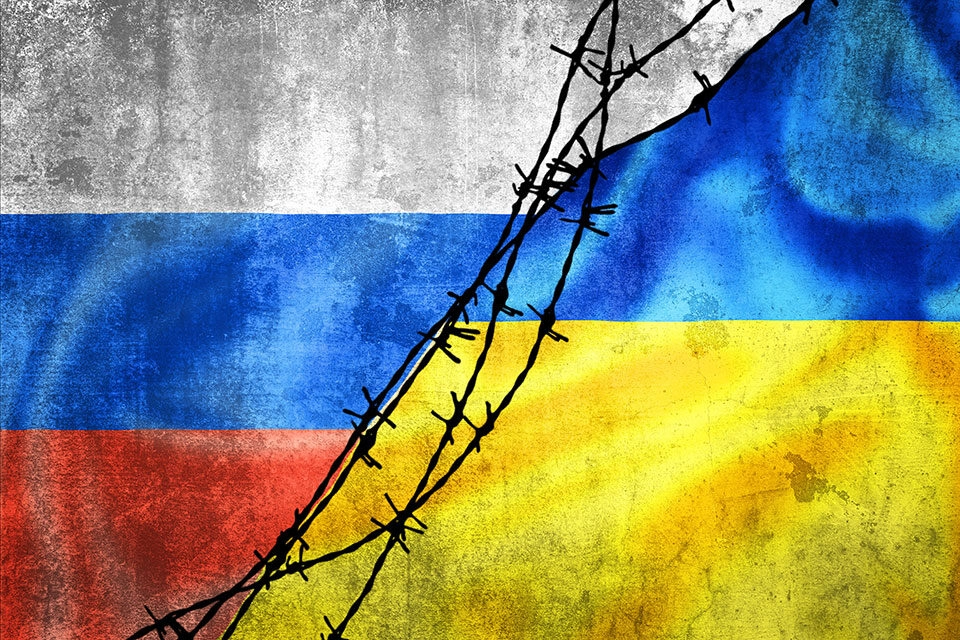 Ucraina a atacat o rafinărie de petrol rusească