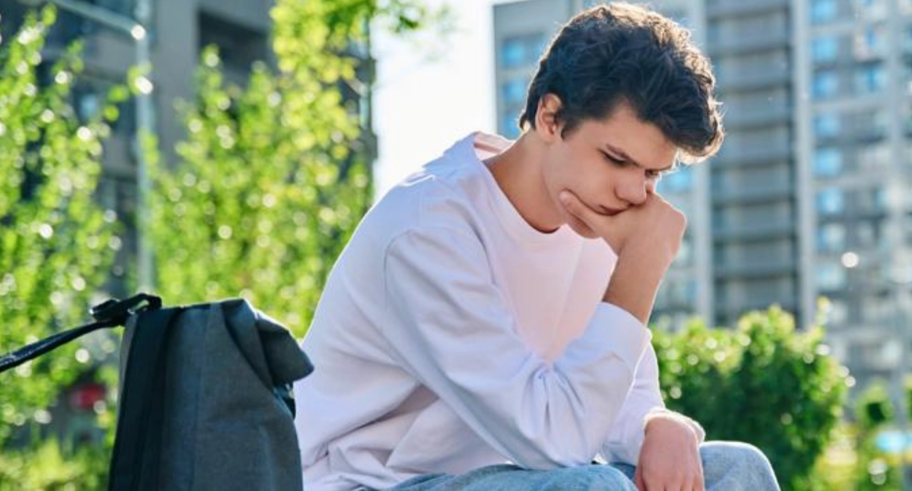 Ce îi îngrijorează pe tinerii români? Pensia, printre cele mai mari temeri ale Millennials și Generației Z