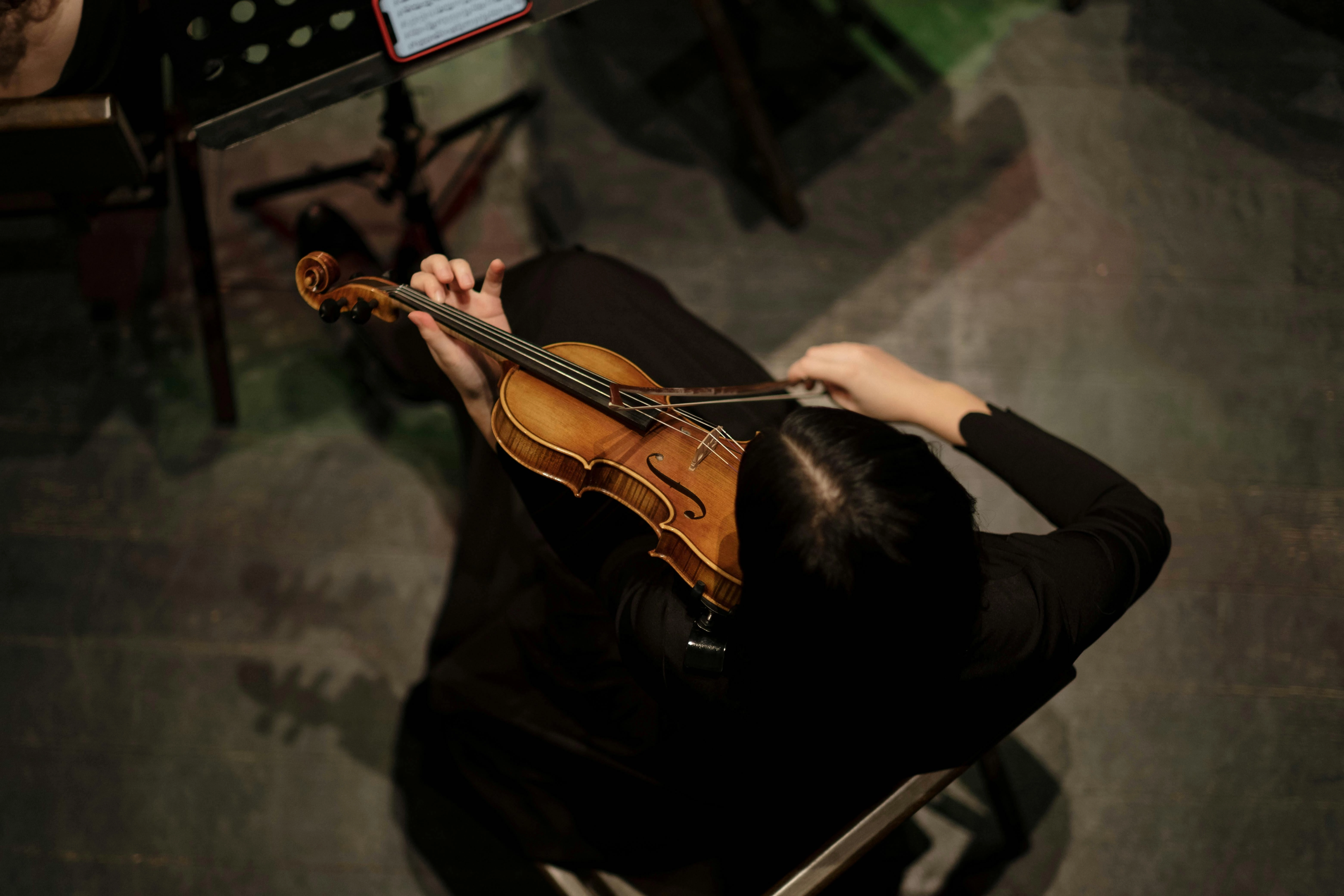 Filarmonica „George Enescu” anunță decesul violonistului Varujan Cozighian