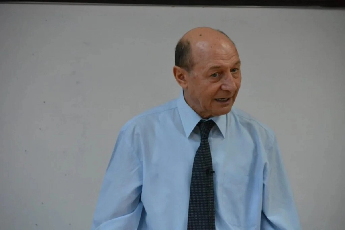 Traian Băsescu critică procurorii DNA fiindcă dosarele celebrităților se scurg în presă: Corupția devine chestiune (…)