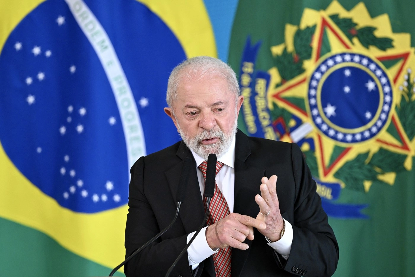 Președintele brazilian limitează accesul minorilor la rețelele sociale: Mesaj special pentru Donald Trump