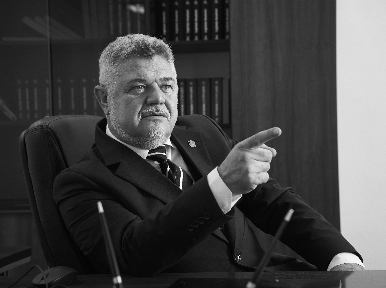 rocesul abuziv împotriva lui Călin Georgescu?! Justiția ca armă politică