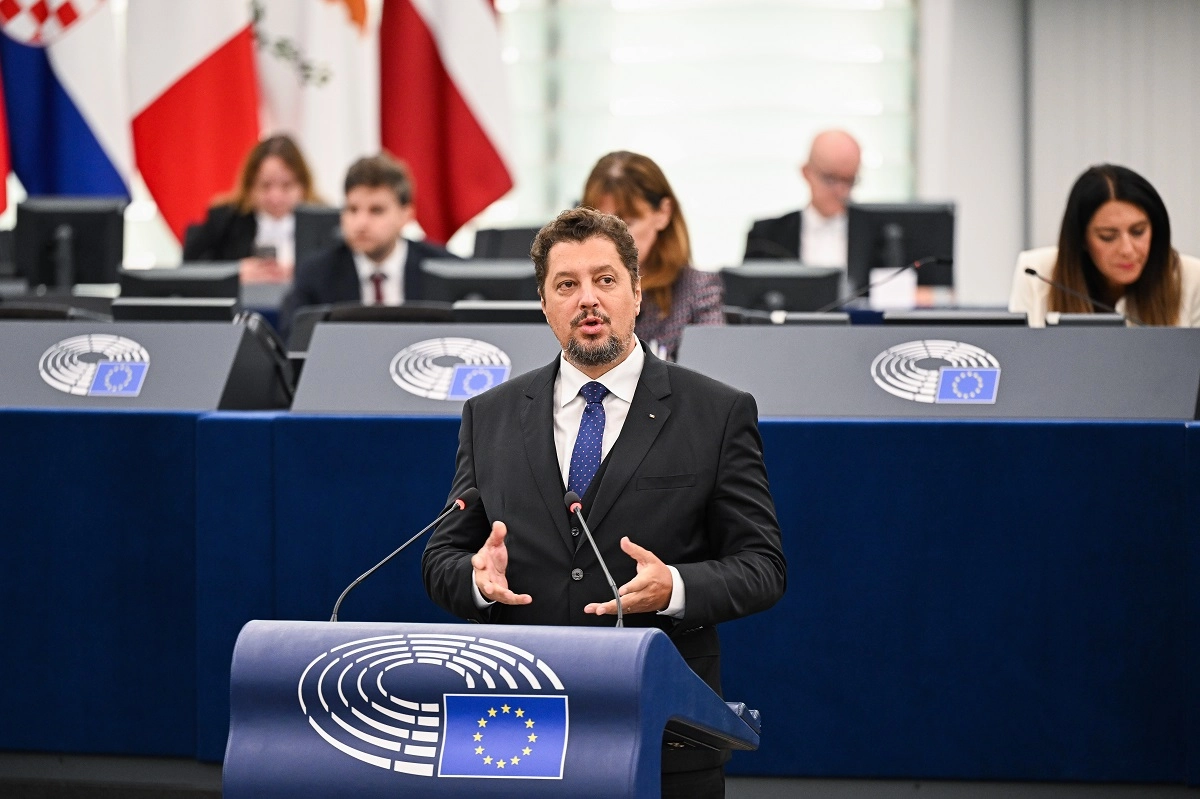 Claudiu Târziu despre posibilul survol al lui Putin spre Budapesta: ultima dovadă a incompetenței și a lipsei de (…)