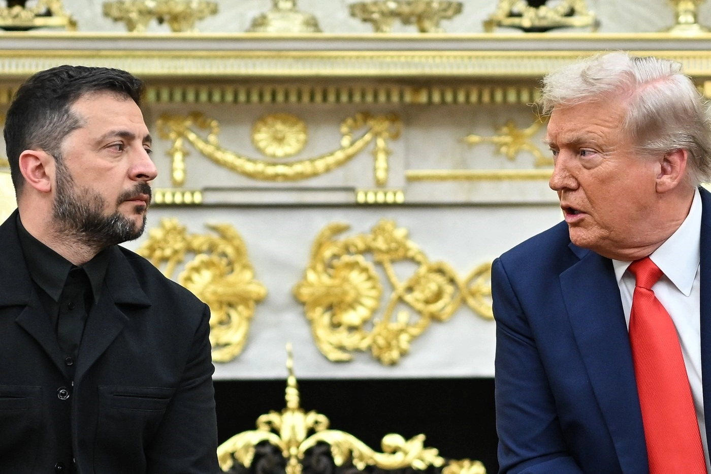 Vololdimir Zelenski spune că nu se teme de Donald Trump şi dă asigurări că are o relaţie bună cu preşedintele (…)