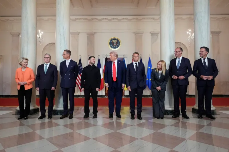 (VIDEO) Trump, Zelenski și liderii europeni stau la masa negocierilor