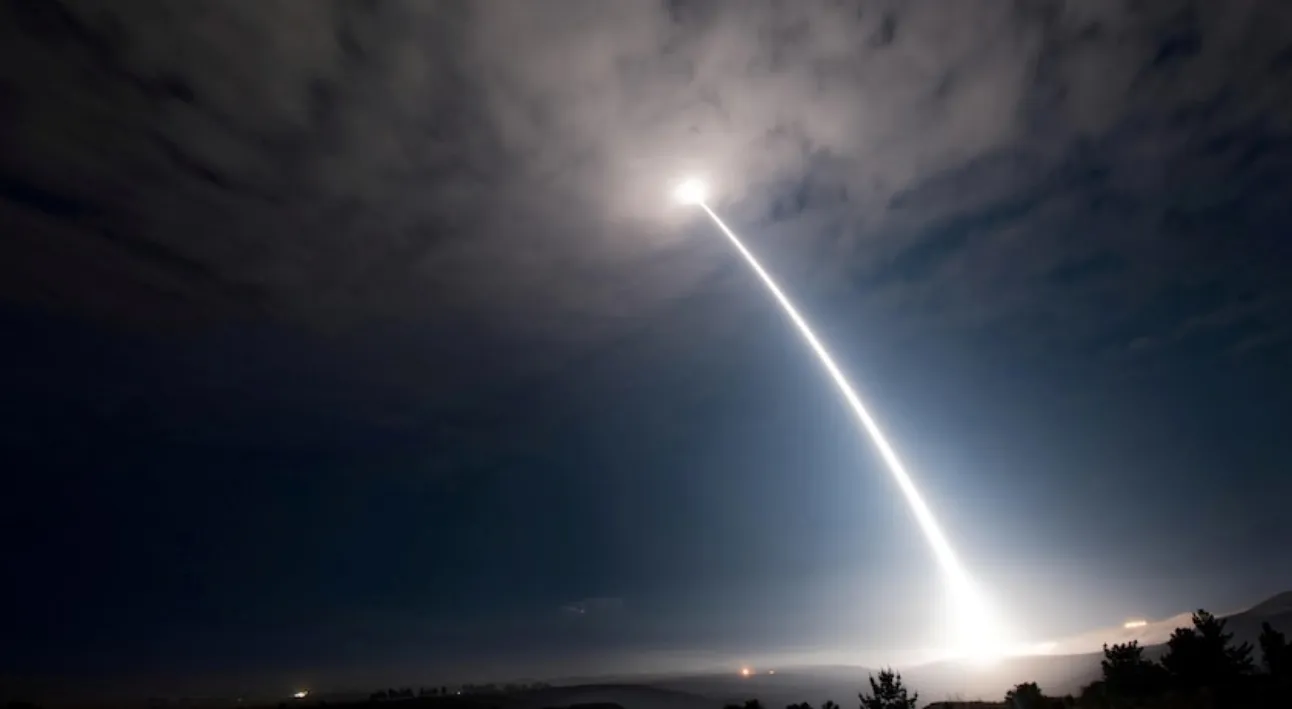 SUA, demonstrație de forță: au testat racheta-monstru care ar putea ajunge oriunde pe planetă în câteva ore