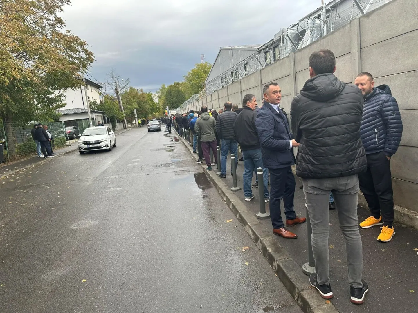 De ce au fost mobilizați rezerviștii instruiți pe modelul armatei de masă de tip sovietic, dacă am trecut la armată (…)